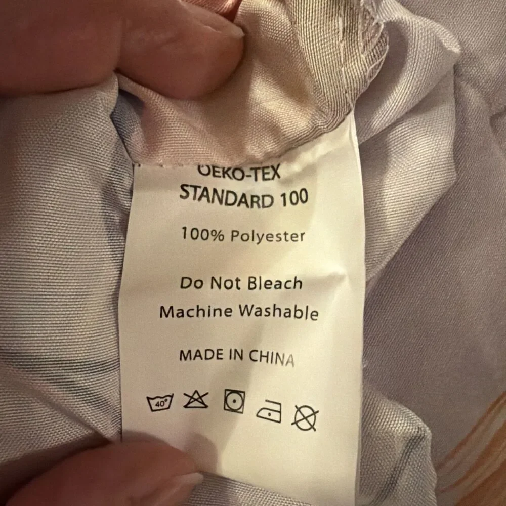 Taylor Swift Fan Twin Fitted Sheet w/2 Pillow Shams Set. New Original Packaging!